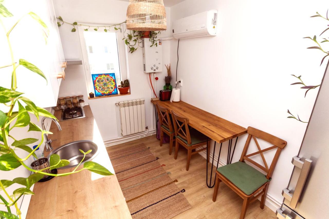 Apartamentul Cu Plante Etaj 4 Mangalia Exterior foto